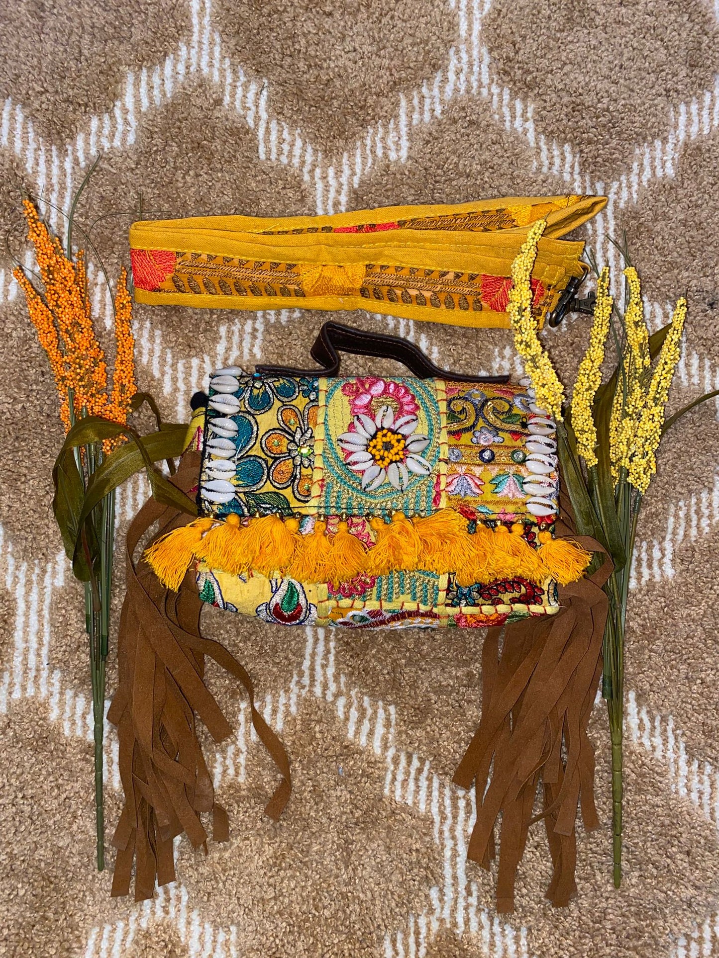 indian patchwork handmade banjara tote embroidery cultch women bag
